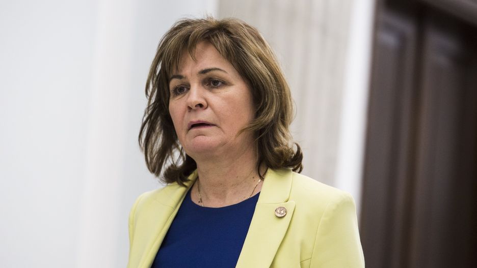 Posłanka Małgorzata Zwiercan nie usłyszała do tej pory zarzutów za głosowanie na dwie ręce