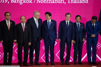 Powstaje największy na świecie pakt handlowy. Indie się z niego wypisały