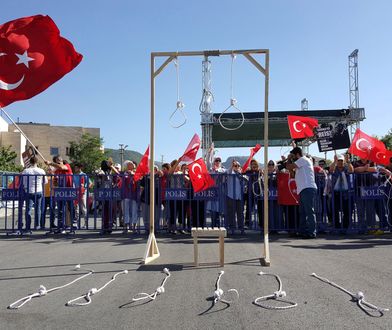 Turcja rozprawia się z puczystami. Prawie 500 oskarżonych stanie przed sądem