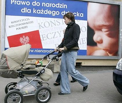 "Żaden zapis nie wprowadzi całkowitego zakazu aborcji"