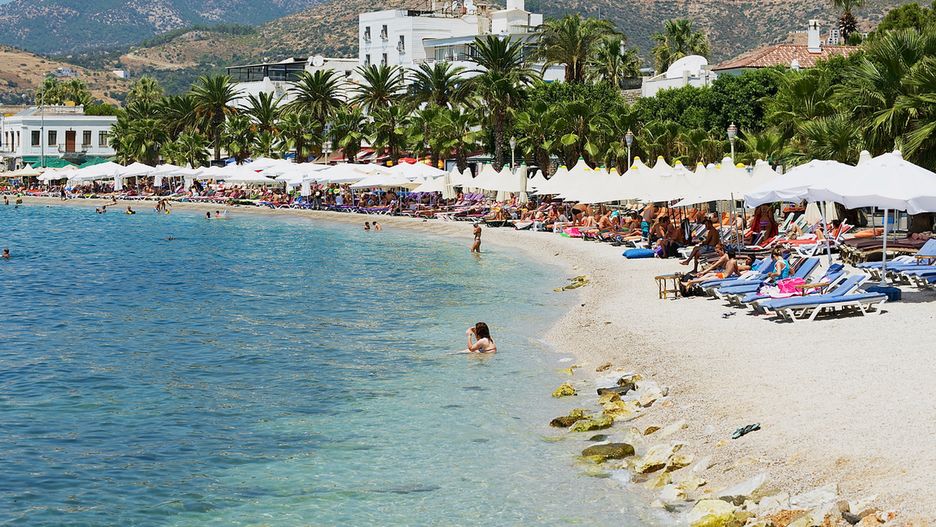 Piaszczyste plaże w Turcji ciągną się kilometrami