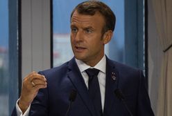 Prezydent Francji Emmanuel Macron odwiedził centralę telefonu alarmowego. Był przerażony