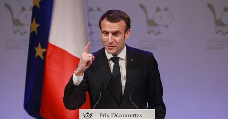 Emmanuel Macron w Polsce. Rzecznik rządu: "to nie będzie łatwa wizyta"