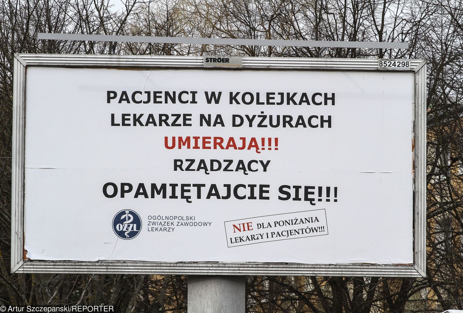 Lekarze domagają się interwencji rządu ws. służby zdrowia. "Pacjenci i lekarze umierają"