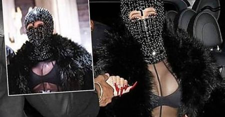 Cardi B poraziła strojem na pokazie mody męskiej. Kim Kardashian przy niej to grzeczna dziewczynka