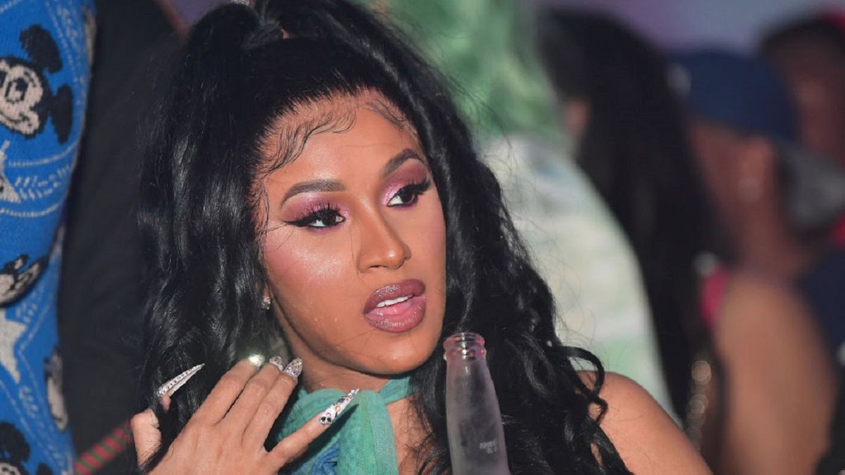 Koronawirus. Cardi B ma pretensje do kolegów.