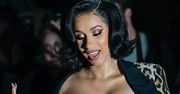 Cardi B lubi eksponować piersi. Kiedyś była striptizerką