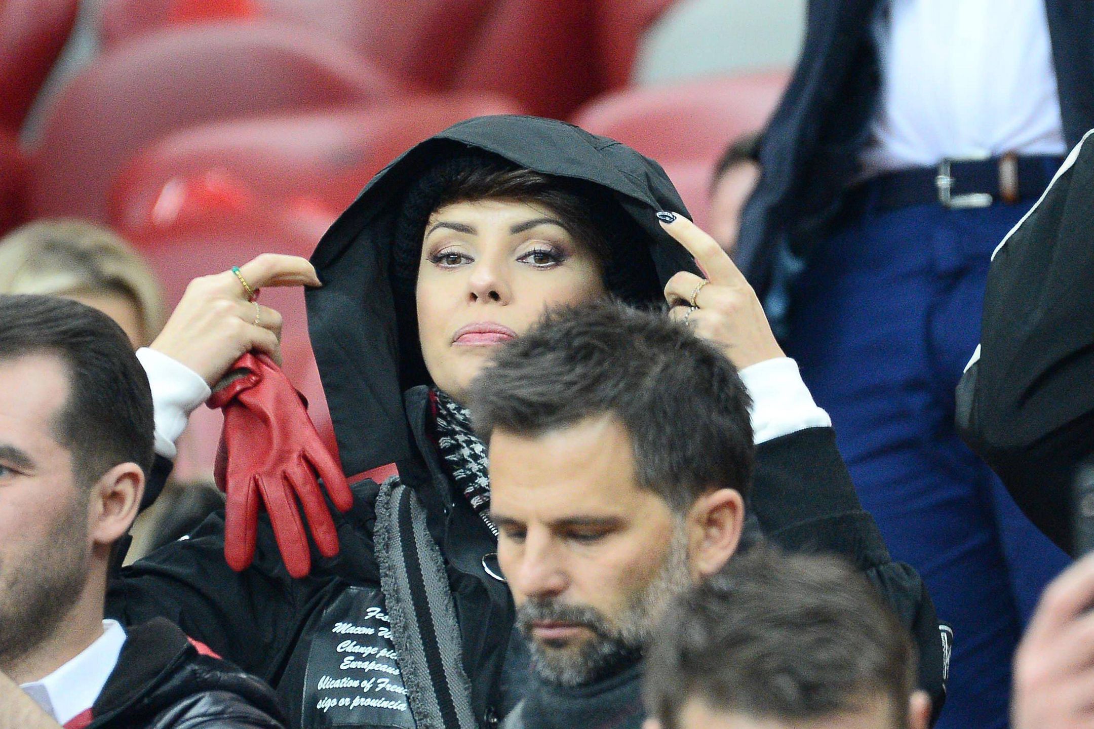 Dorota Gardias na meczu Polska-Słowenia w towarzystwie tajemniczego mężczyzny