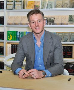 Szczepan Twardoch broni nauczycielek w TVP. "Toczcie bekę ze mnie"