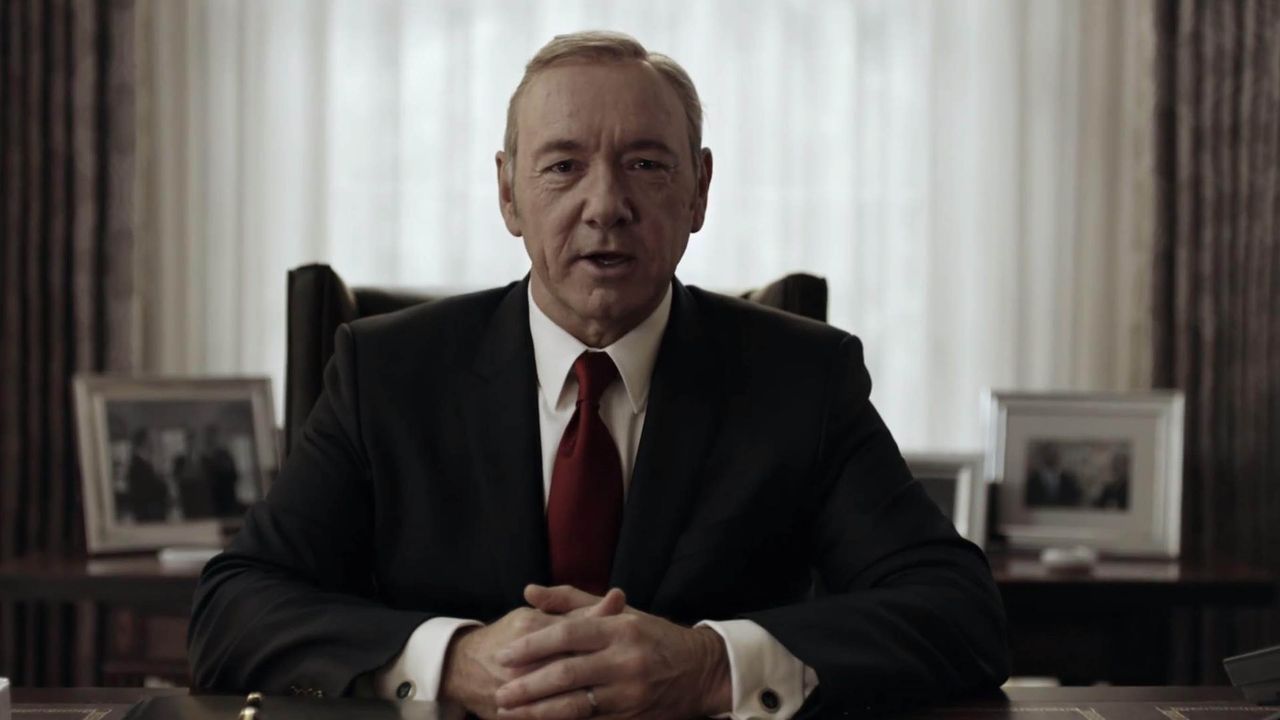 Netflix zmienia zdanie. "House of Cards" zawieszony. Wszystko przez wyznanie Kevina Spacey'ego