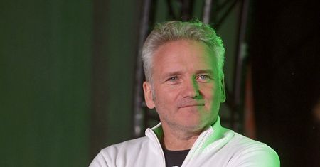 Jarosław Kret wciąż przeżywa rozstanie z Telewizją Polską. "Zabraniam oglądać przy mnie TVP"