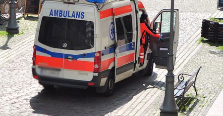 Atak na ratowników karetki pogotowia w Jastrzębiu-Zdroju. Już kolejny