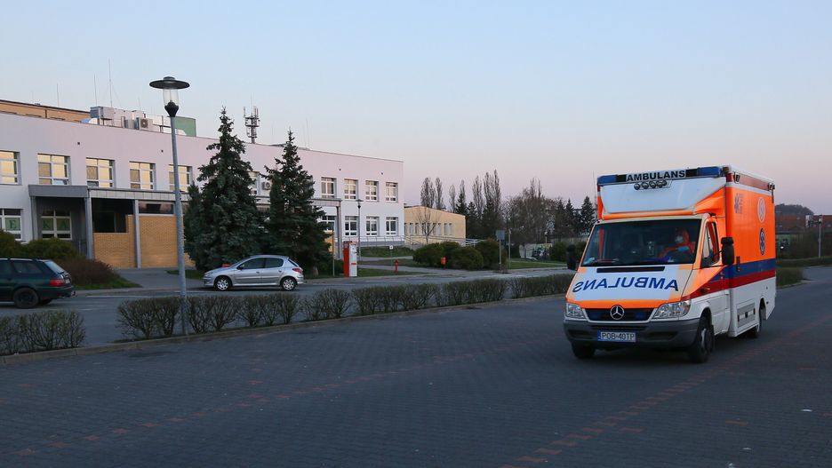 Sosnowiec. Roczne dziecko wypadło z okna w dzielnicy Pogoń