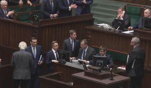Expose Mateusza Morawieckiego. Grzegorz Braun zablokował mównicę