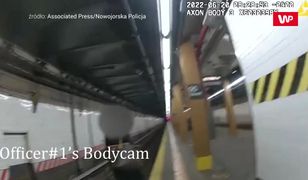 Chwile grozy w nowojorskim metrze. Policjanci uratowali życie kobiety