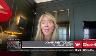 Joanna Przetakiewicz wspiera protestujące kobiety. Projektantka pokazała wsparcie