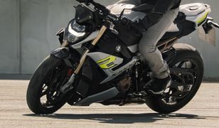 BMW S 1000 R - naked o sportowym charakterze
