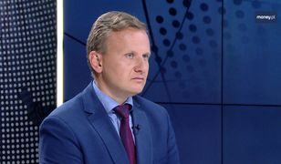 Mama 4+ dyskryminuje ojców. "Biologia jest biologią"