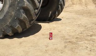 Pomysł na biznes: Monster truck vs zwykłe przedmioty