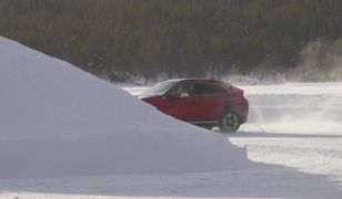 Napęd na cztery koła kontra zamarznięte jezioro