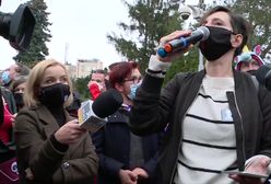 Strajk Kobiet przed Sejmem. Reakcja na słowa Jarosława Kaczyńskiego