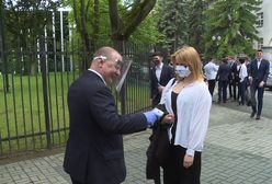 Matura 2020. Reżim sanitarny podczas egzaminów dojrzałości. "Przesunięcie matur było bezsensowne"