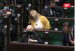 Sejm. Kłótnia w Sejmie po debacie nt. odwołania Kaczyńskiego. "Siadaj pajacu"