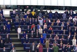 Incydent w PE. Polscy europosłowie nawet nie wstali