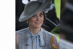 Księżna Kate zażądała specjalnego miejsca dla swoich sukienek w samolocie