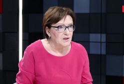 Ewa Kopacz: mimo wakacji pod sądem były tłumy