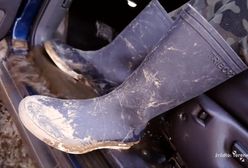 Wybrali się na amatorski rajd, a niektórzy utopili auta. Mimo wszystko chwalą organizatorów imprezy