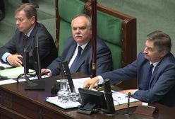 Posłowie będą rzadziej w Sejmie. Zarobią tyle samo, co wcześniej