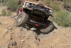 Niewinny kierowca zderza się z ciężarówką