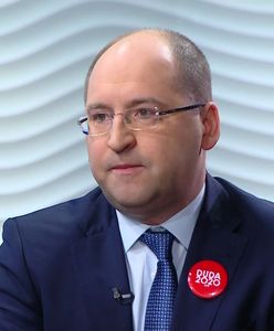 "Co za hipokryzja!". Adam Bielan wściekł się na Roberta Biedronia