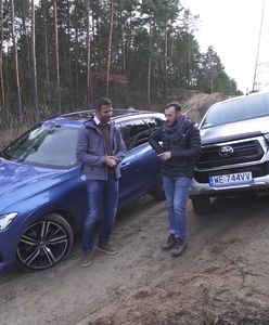 Toyota Hilux Dakar kontra Volvo XC60 B5 - pickupem na co dzień czy SUV-em w teren?