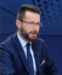 Wrzawa wokół wyjazdu Edmunda Jannigera do USA. Radosław Fogiel komentuje