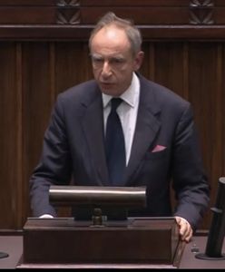 Emocje w Sejmie. Bartoszewski zwraca się do Macierewicza