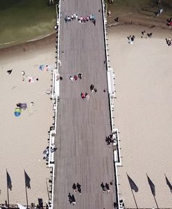 Długi weekend. Najazd turystów na Pomorze. "Taniej wyszłyby Malediwy"