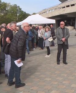 TVN pojawił się przy "Spodku". Próbowano uspokoić wyborców PiS