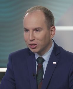 Wyciekł instruktaż dla Nawrockiego w USA. Andruszkiewicz mówi, skąd był przeciek