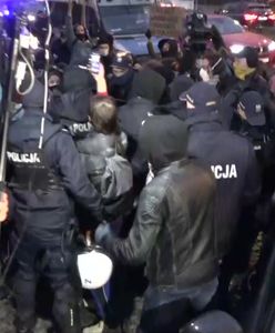 Strajk Kobiet. Akcja przed MEN. Interweniowała policja