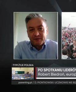 Białoruś. Robert Biedroń o postawie Andrzeja Dudy. "To jest bardzo dziwna sytuacja"