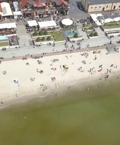 Najazd turystów na Hel. Niemal wszyscy zapomnieli już o pandemii