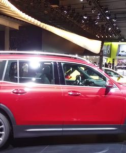 Frankfurt 2019: Mercedes GLB. Niemcy rozciągają kompaktowego SUV-a