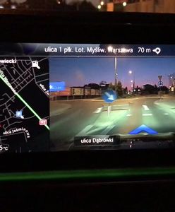 Nawigacja w nowym Mercedesie GLE (2019) - jak działa w mieście?