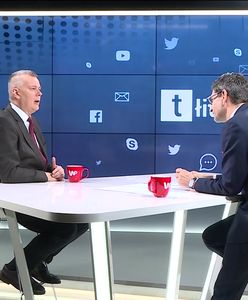 Premier rusza w Polskę. Siemoniak: niech się zajmie pracą