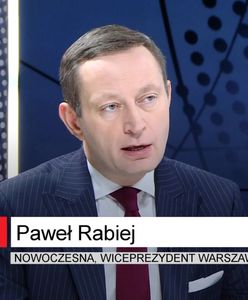 Kontrowersyjna decyzja Rady Warszawy. Paweł Rabiej komentuje