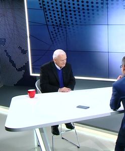 Kontrowersyjny hologram na nowym paszporcie. Leszek Miller: dziwactwo