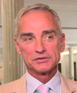 Bartłomiej Misiewicz skończył studia. Politycy złożyli mu życzenia