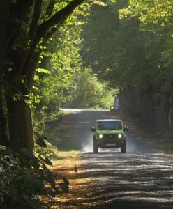 Jeździłem nowym Suzuki Jimny. To ciągle terenówka, którą pokochały miliony